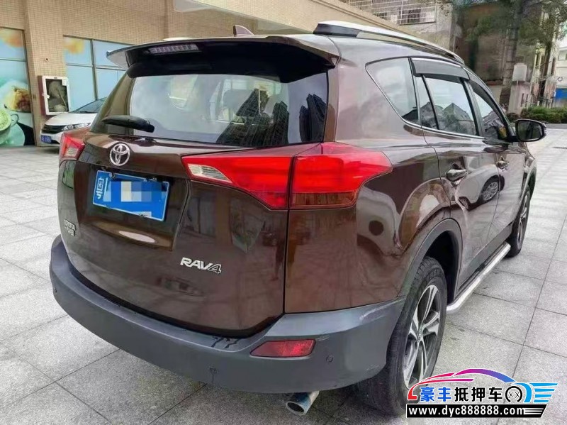 16年丰田RAV4轿车抵押车出售