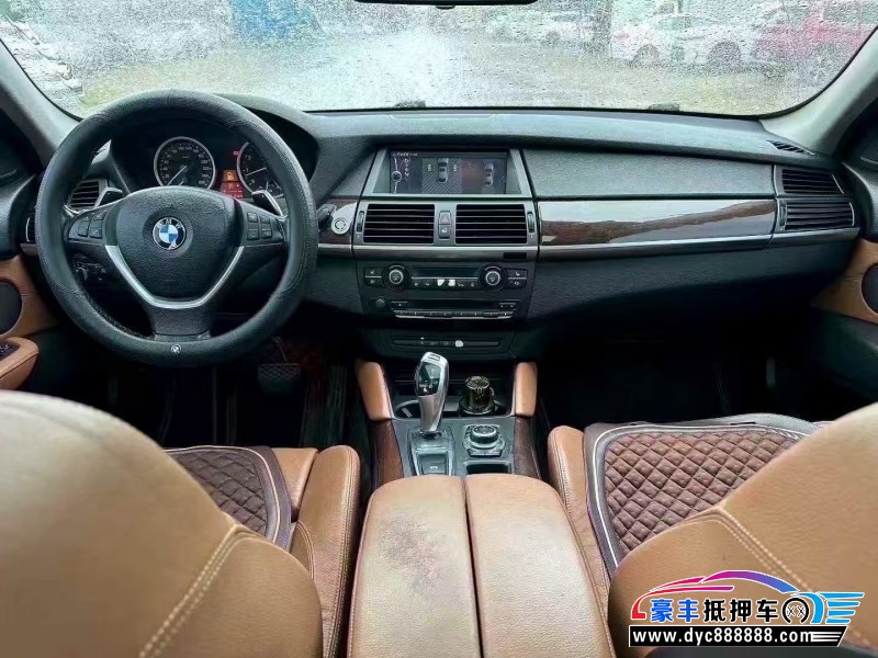 12年宝马X6轿车抵押车出售