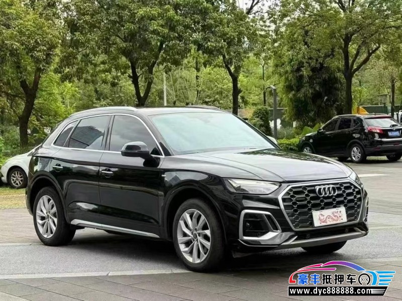 23年奥迪Q5轿车抵押车出售