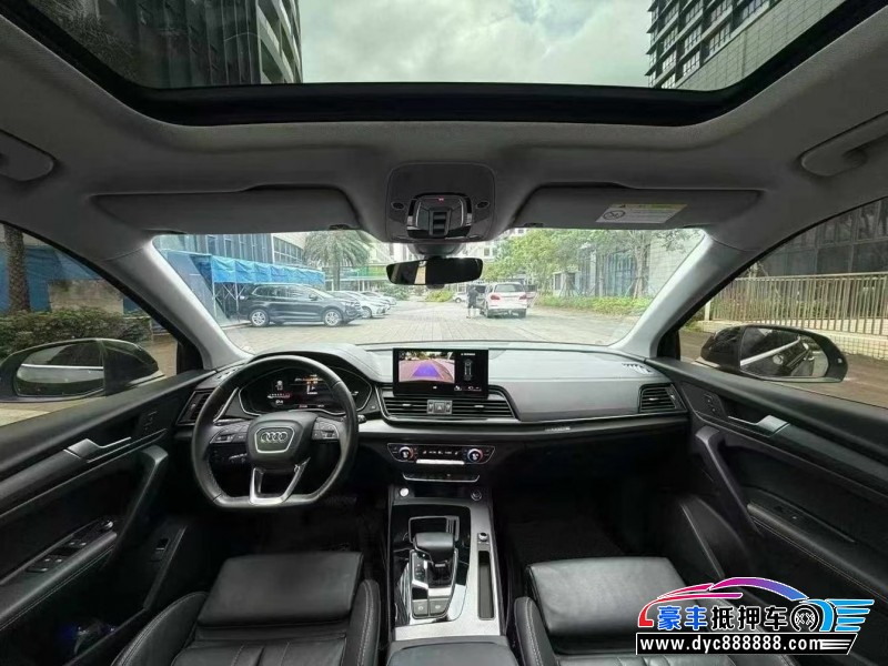 23年奥迪Q5轿车抵押车出售