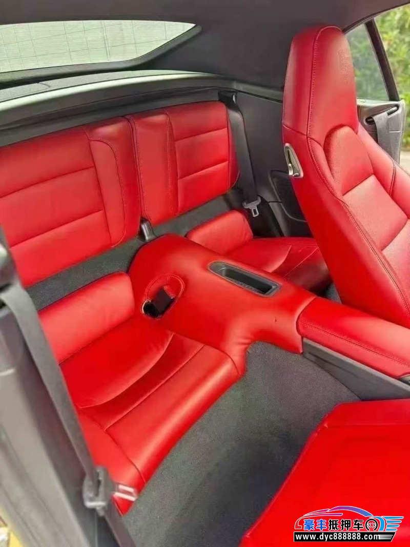 13年保时捷911轿车抵押车出售