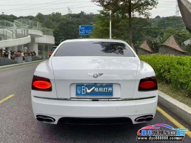 17年宾利飞驰轿车抵押车出售