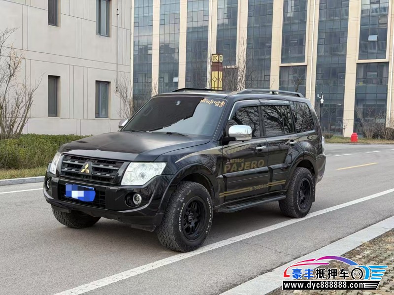 13年三菱帕杰罗SUV抵押车出售
