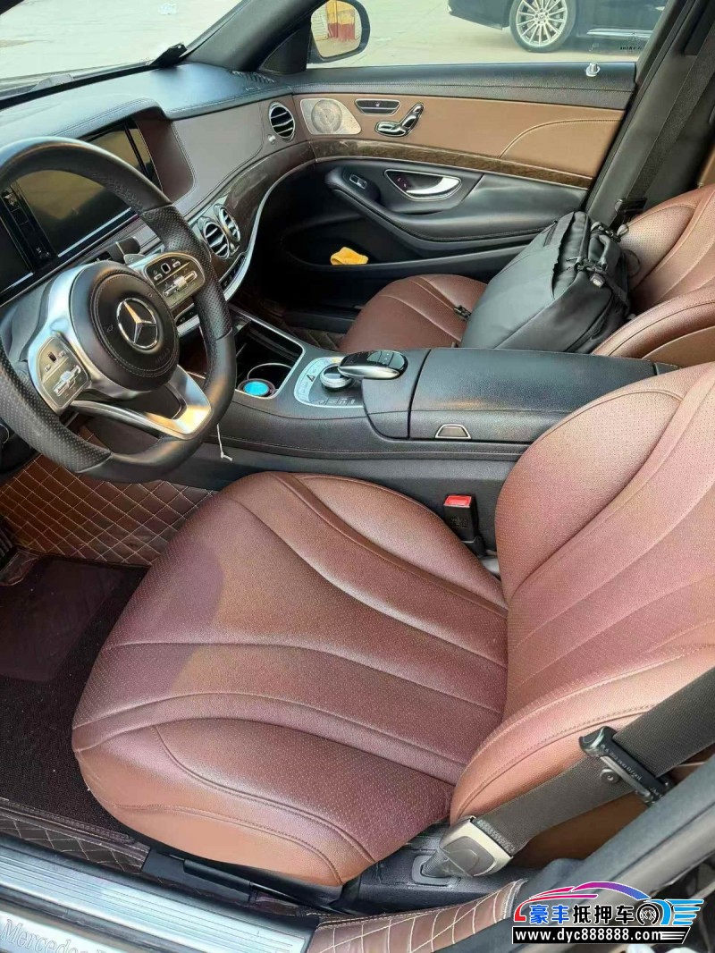 14年奔驰S轿车抵押车出售