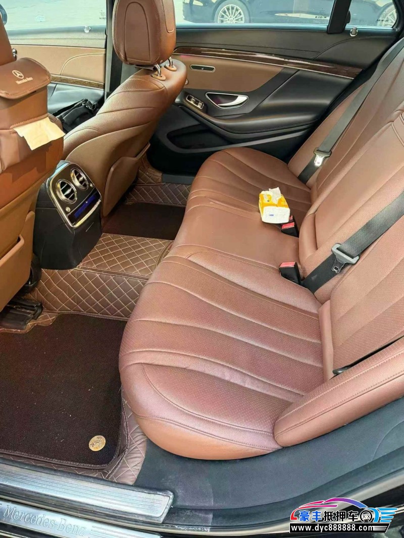 14年奔驰S轿车抵押车出售