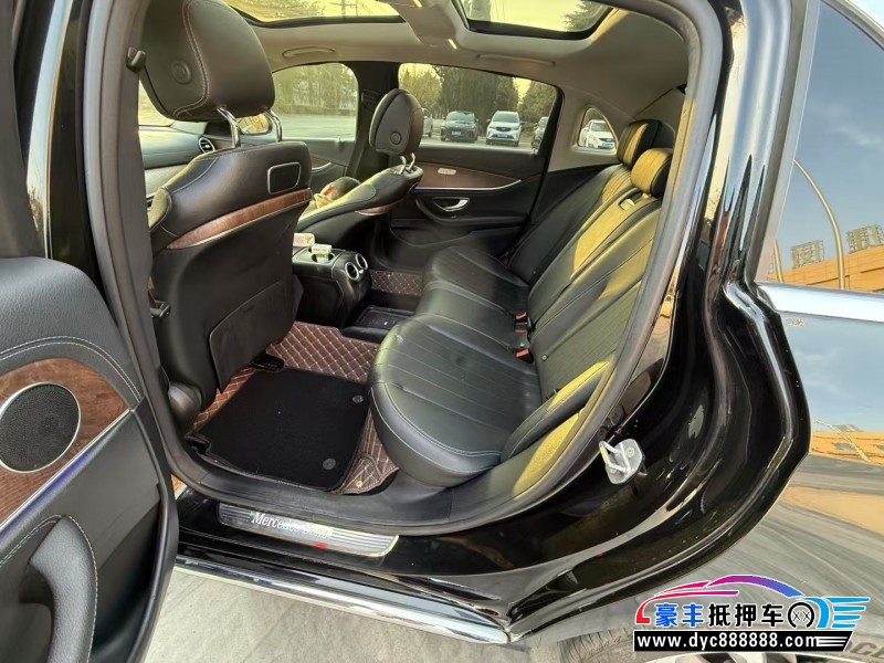 19年奔驰E轿车抵押车出售