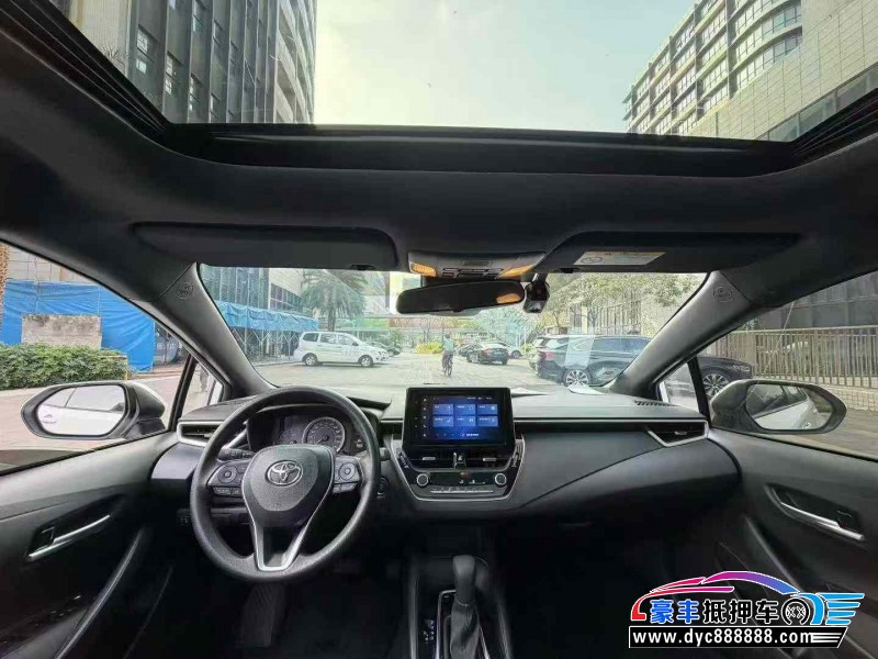 23年丰田雷凌轿车抵押车出售