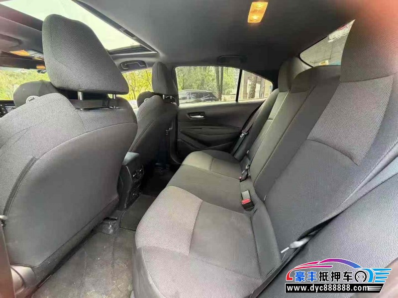 23年丰田雷凌轿车抵押车出售