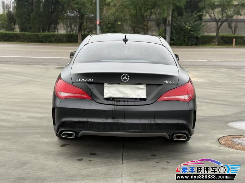 16年奔驰CLA轿车抵押车出售