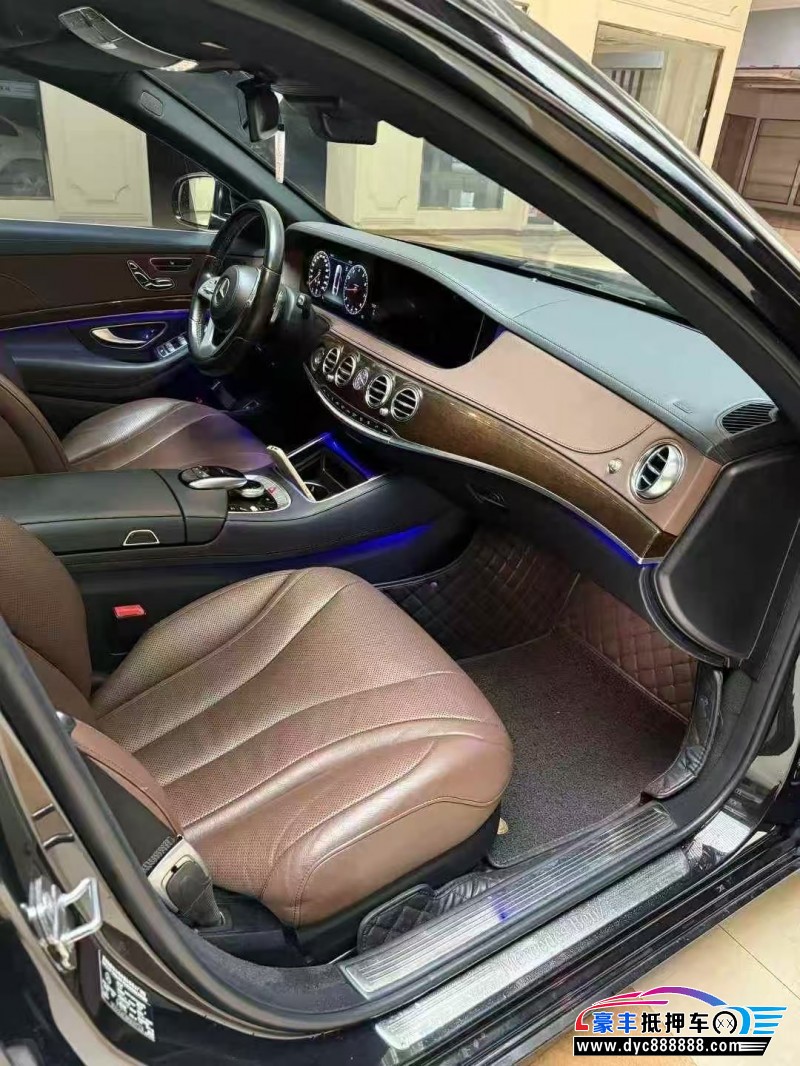 18年奔驰S轿车抵押车出售