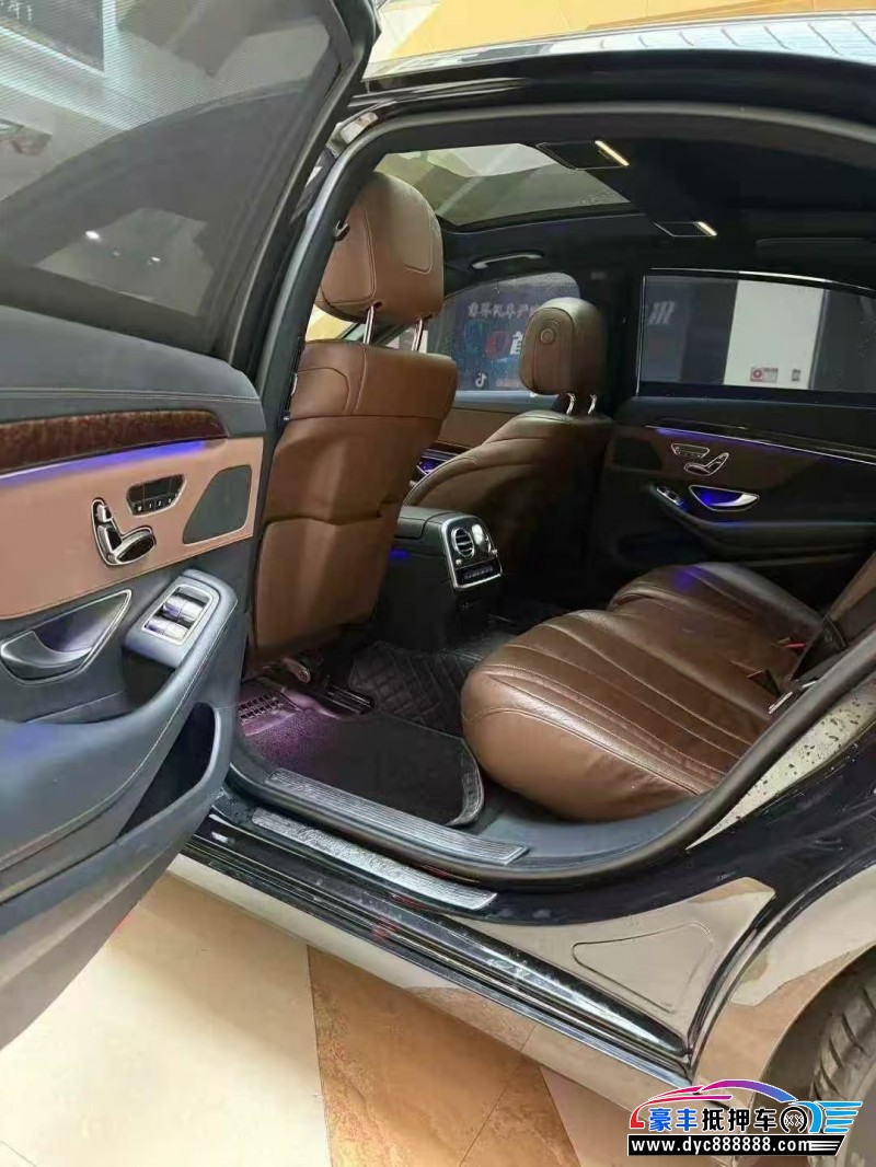 18年奔驰S轿车抵押车出售