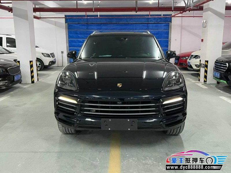 20年保时捷卡宴轿车