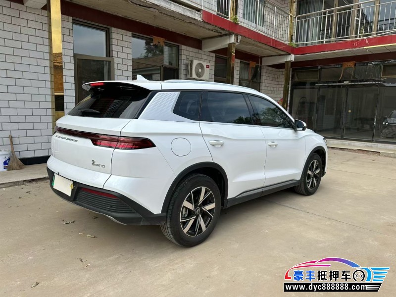 24年比亚迪宋轿车抵押车出售