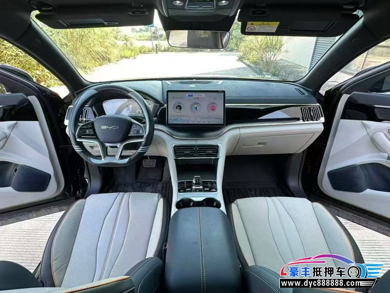 24年比亚迪宋轿车抵押车出售