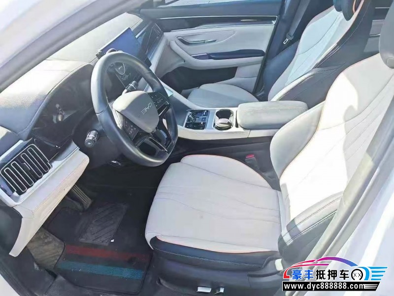 24年比亚迪宋轿车抵押车出售