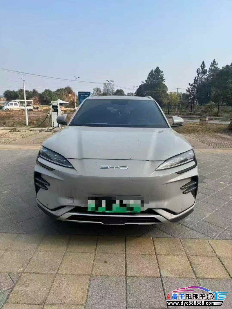 24年比亚迪宋轿车抵押车出售