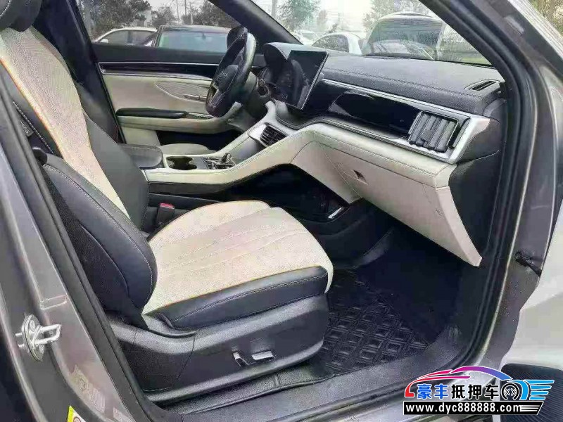 23年比亚迪宋轿车抵押车出售