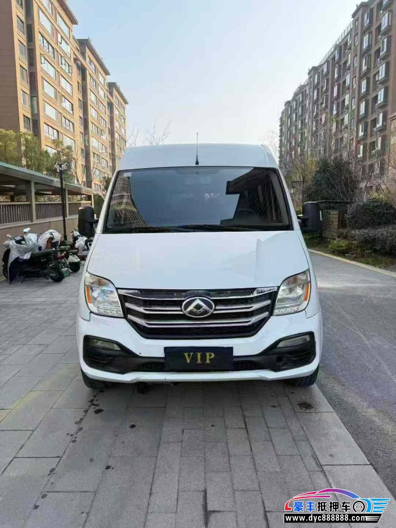 24年上汽大通V80轿车抵押车出售