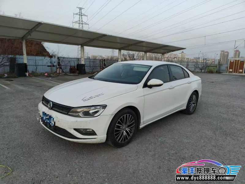 17年大众凌渡轿车抵押车出售