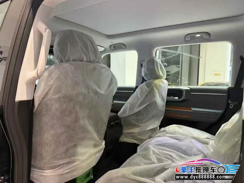 25年北京BJ40轿车抵押车出售