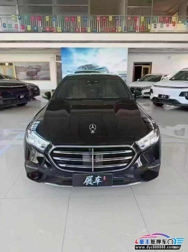 25年奔驰E轿车抵押车出售