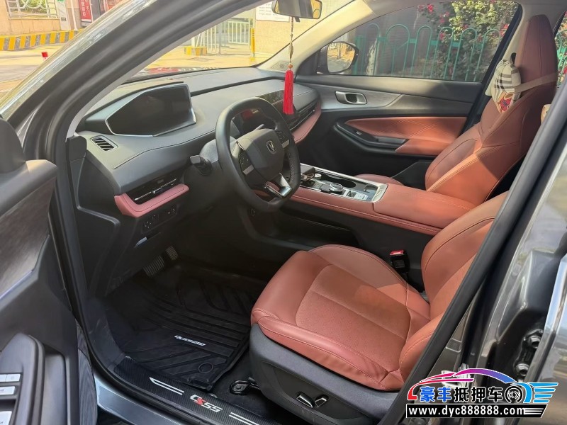 24年长安长安CS55轿车抵押车出售