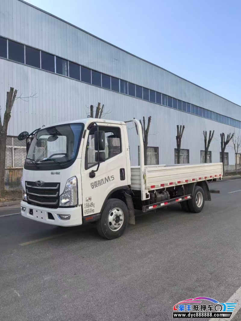 25年福田领航轿车抵押车出售