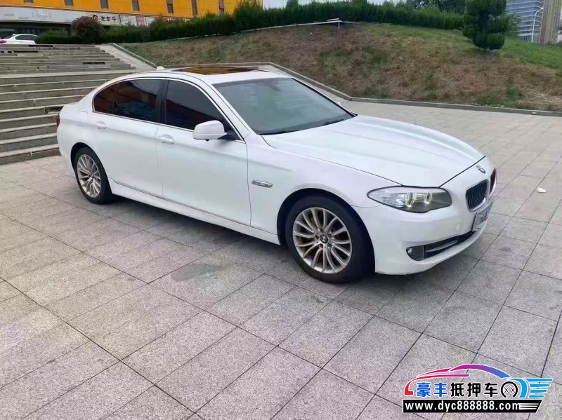 13年宝马5系轿车抵押车出售