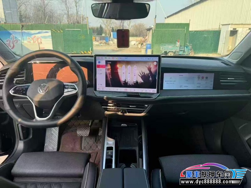 25年大众迈腾轿车抵押车出售