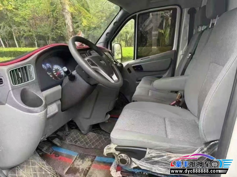 24年福田图雅诺轿车抵押车出售