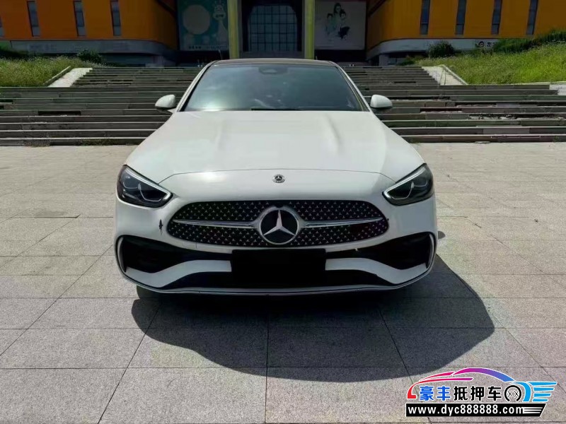 24年奔驰C轿车抵押车出售