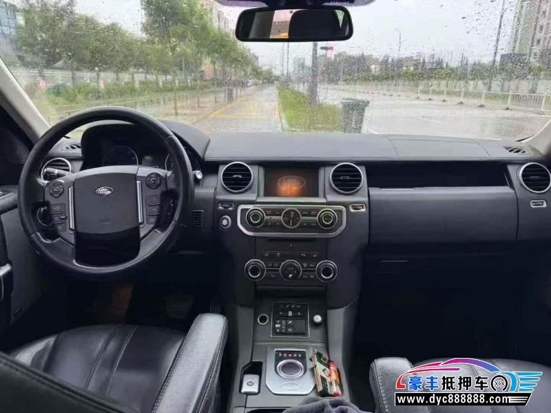 16年路虎发现4轿车抵押车出售