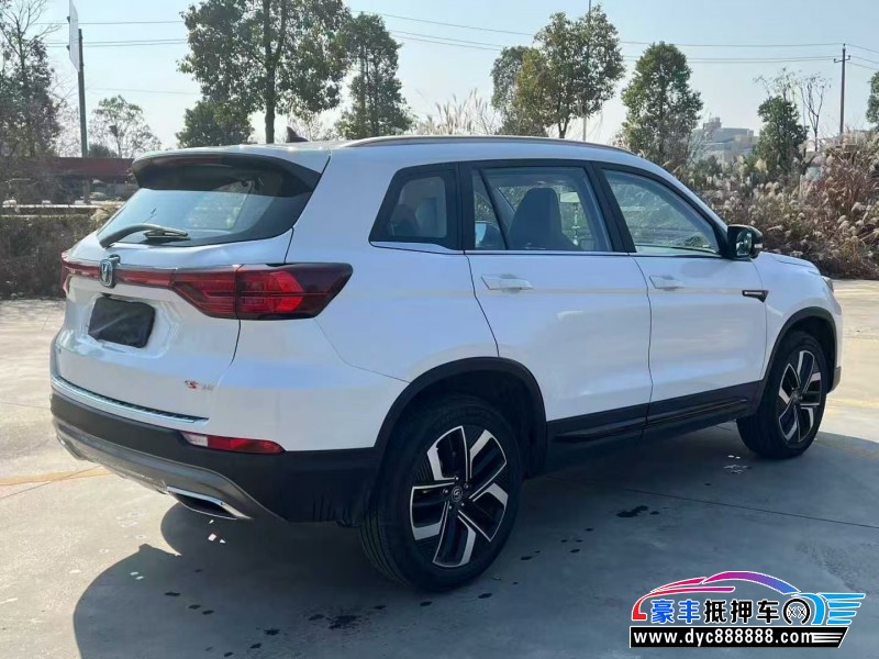 25年长安CS75轿车抵押车出售