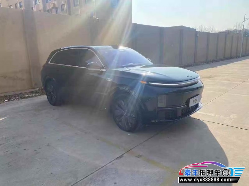 25年理想L7轿车抵押车出售