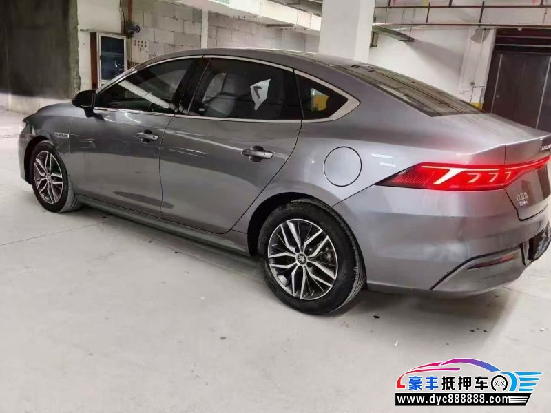 22年比亚迪秦轿车抵押车出售