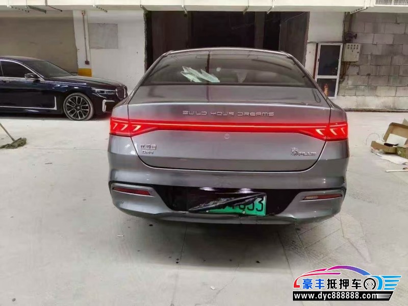 22年比亚迪秦轿车抵押车出售