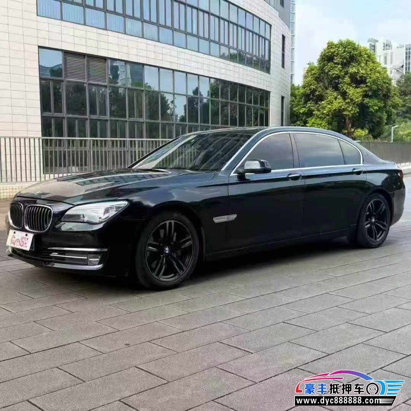 16年宝马7系轿车抵押车出售