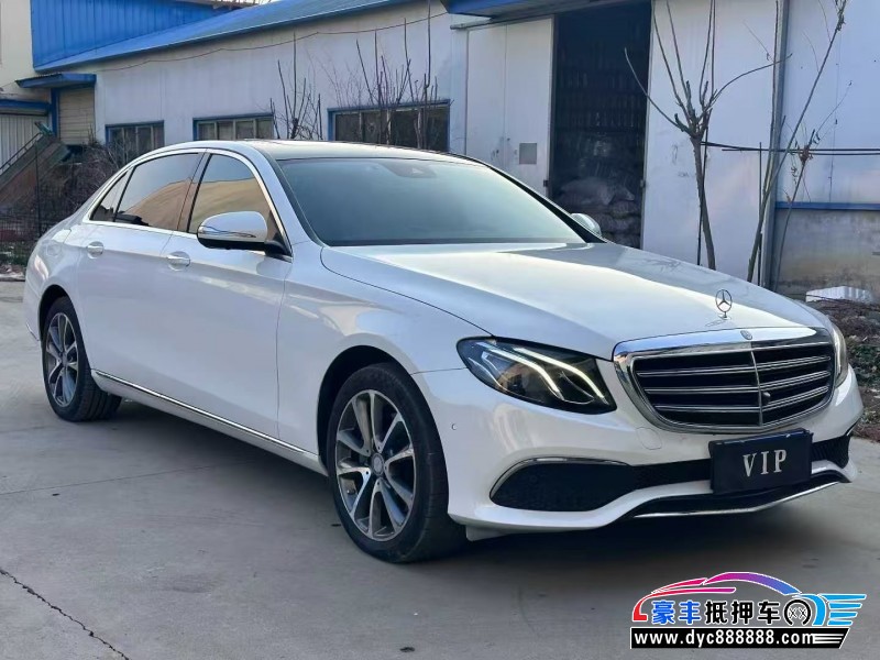 17年奔驰E轿车抵押车出售