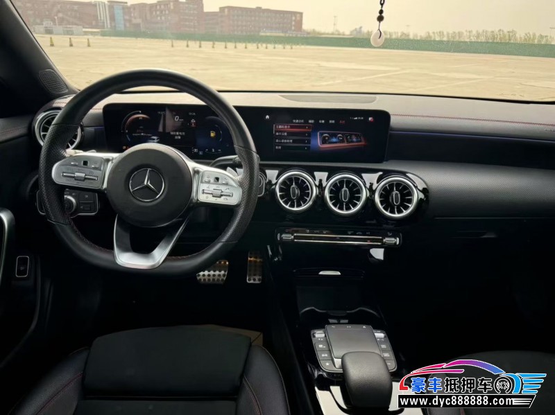 23年奔驰CLA轿车抵押车出售