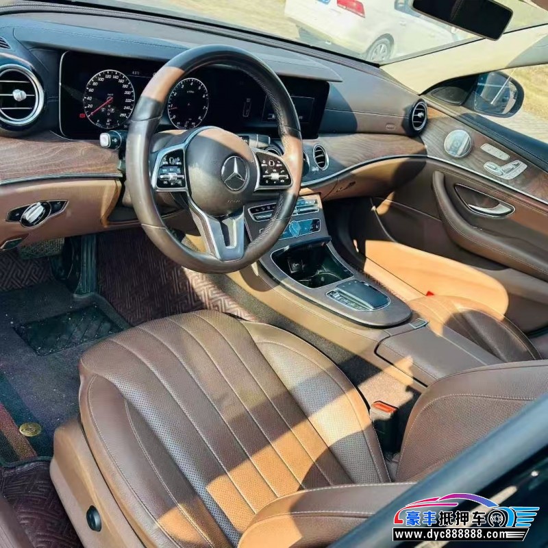 20年奔驰E轿车抵押车出售