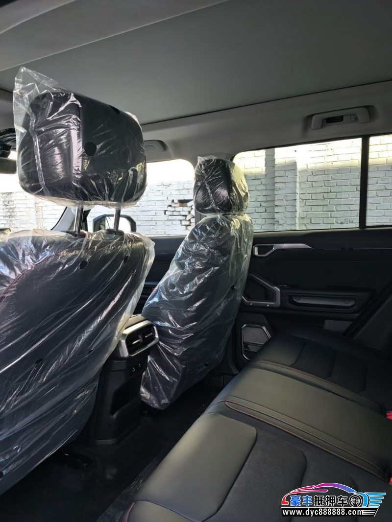 25年捷途旅行者轿车抵押车出售