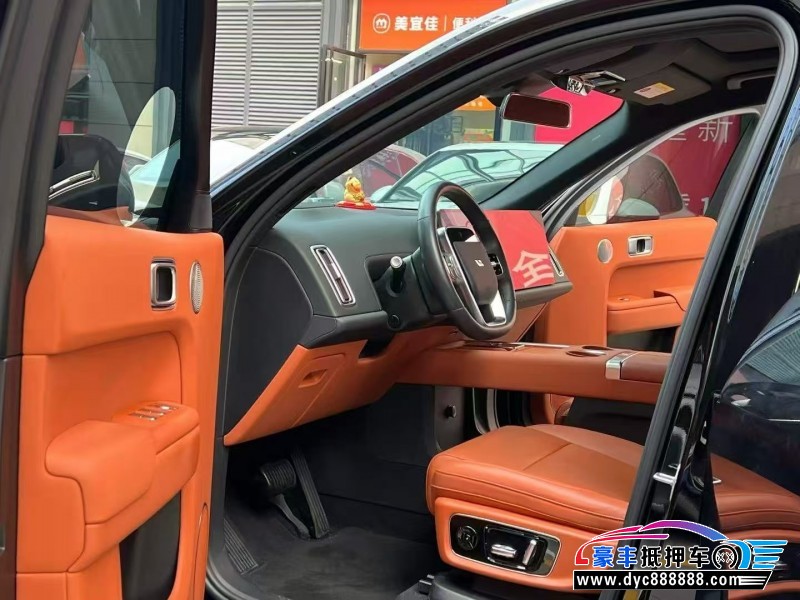 24年理想L8轿车抵押车出售