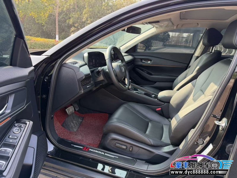 24年本田雅阁轿车抵押车出售