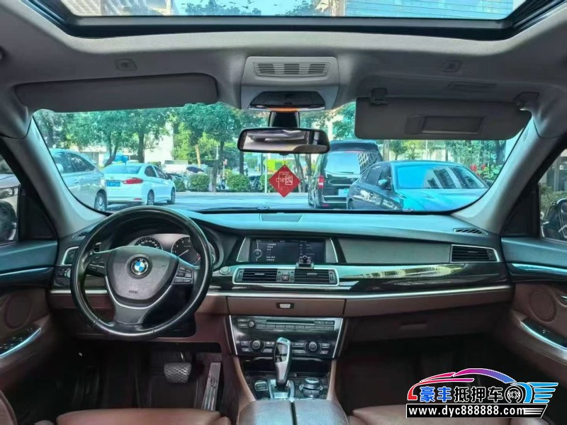 12年宝马5系轿车抵押车出售