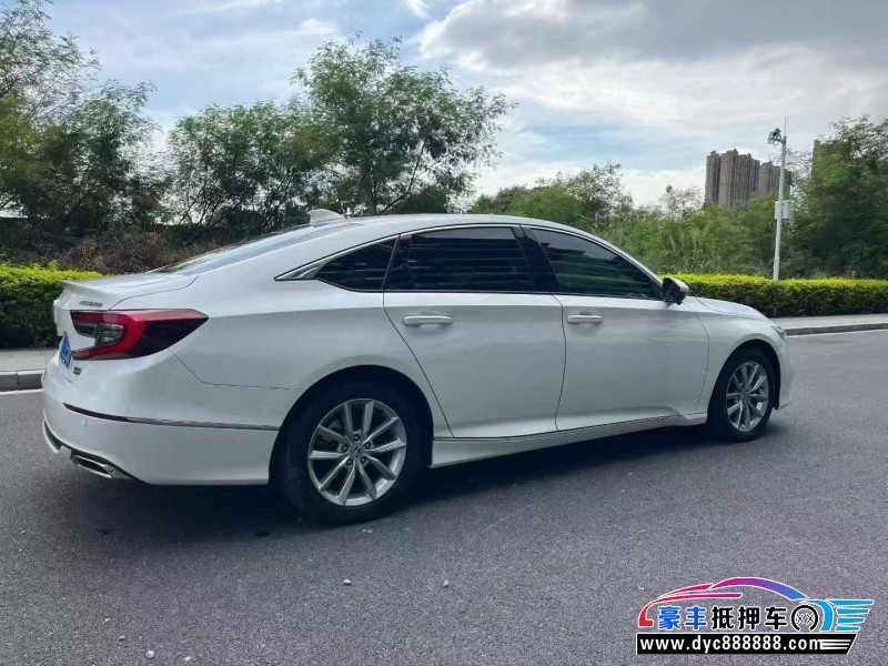 22年本田雅阁轿车抵押车出售