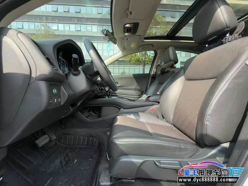 22年本田缤智轿车抵押车出售