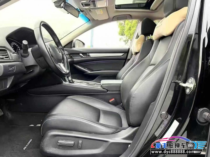 23年本田雅阁轿车抵押车出售