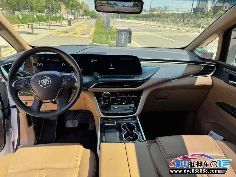 21年别克GL8轿车抵押车出售