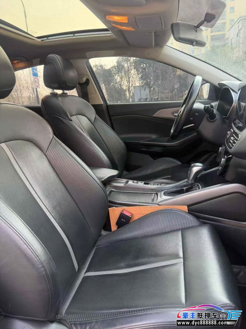 19年现代菲斯塔轿车抵押车出售