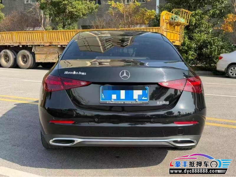 23年奔驰C轿车抵押车出售